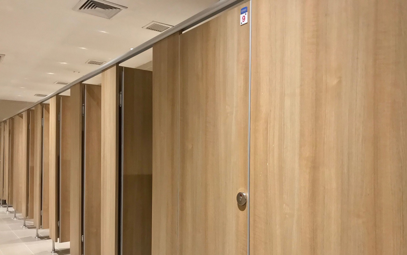 Bathroom partitions
